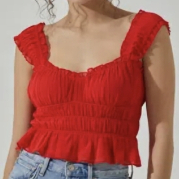 Astr The Label Womens Shirred Crop Tank Top Sz M Chiffon Red Stretch Comfort - Picture 11 of 11